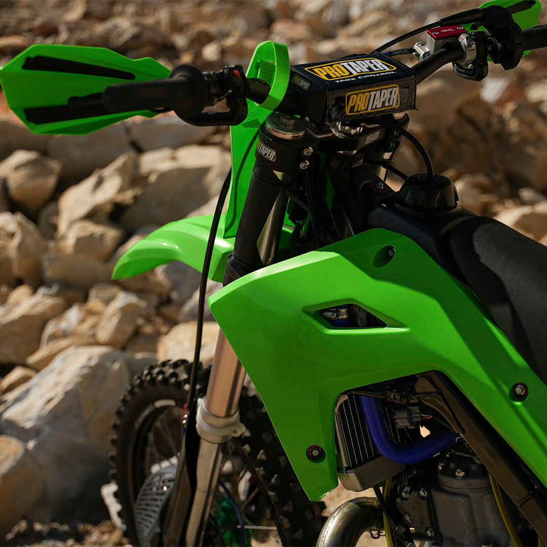 kit-restyling-polisport-mod-26-kawasaki-kx-125-250-2003-2008-radiator-scoops